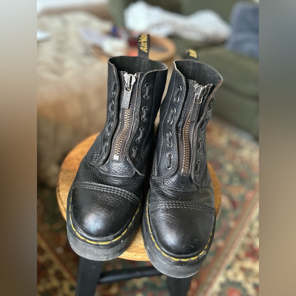 Dr marten Sinclair platform boots